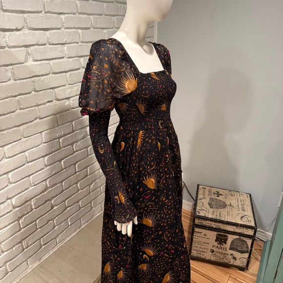 Farm Rio Boho Celestial Print Dress M | Smocked Midi Puff Sleeve Festival Luxe - Picture 10 of 16